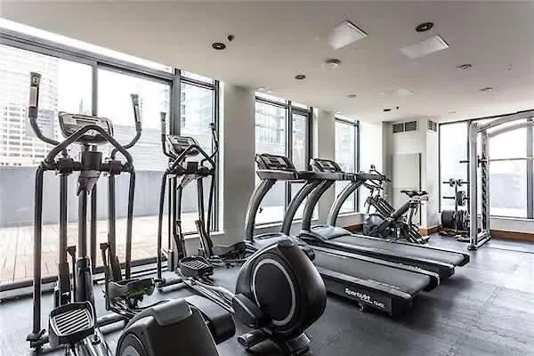 卡加利Executive Sky Lux - 2 Bd 2Ba Views Pool Patio & Gym别墅 0*, 卡加利 加拿大