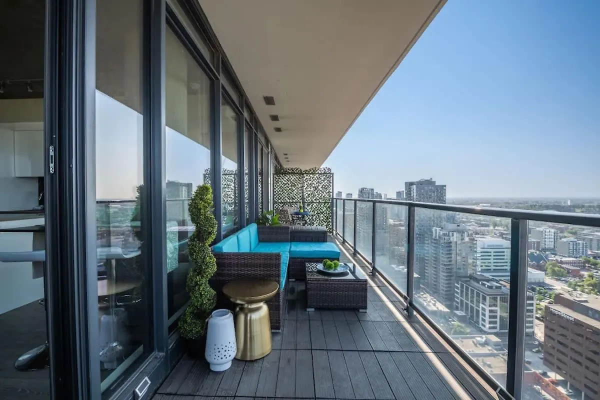 度假居 卡加利Executive Sky Lux - 2 Bd 2Ba Views Pool Patio & Gym别墅
